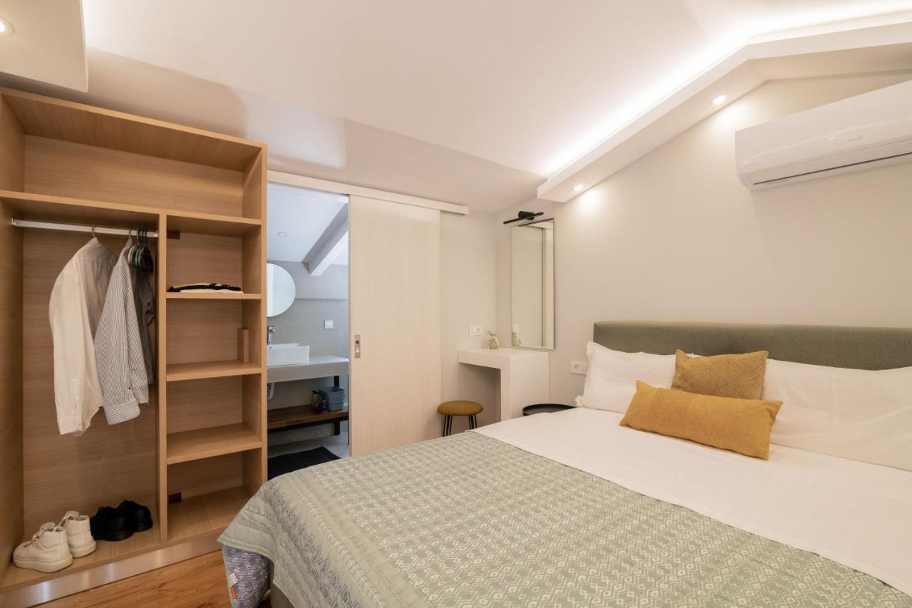 Cosy & Elegant Loft Suite In The City Center Zakynthos Town Exterior photo